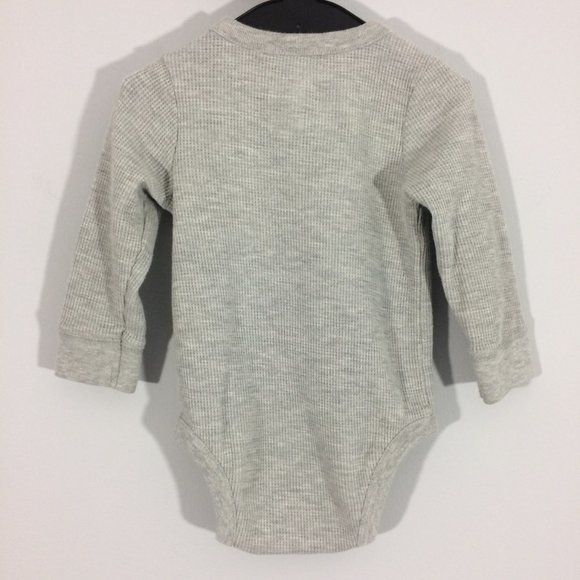 Baby Gap 12-18M Gray Brannans Favorites Onesie - Picture 2 of 4